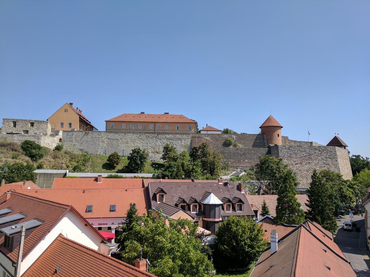 Minaret Apartman Eger Exterior photo